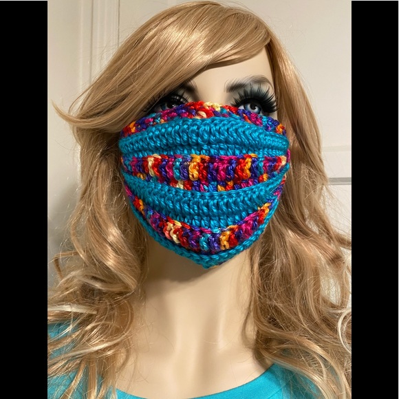 Hand-knitted Face Mask - Picture 9 of 11